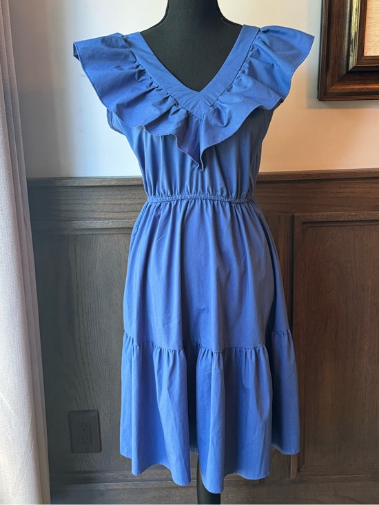 indigo Rose Dresses & Skirts - Indigo Rose Women's Blue Ruffle V-Neck Tiered Midi Dress small